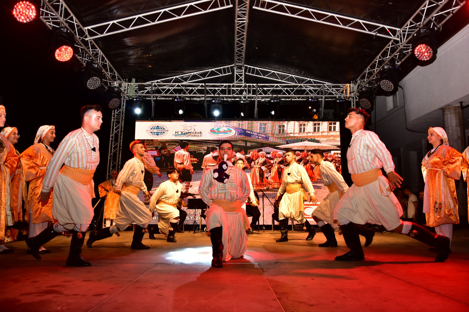 iskele-bld-halk-danslari-kosova-festival--4-