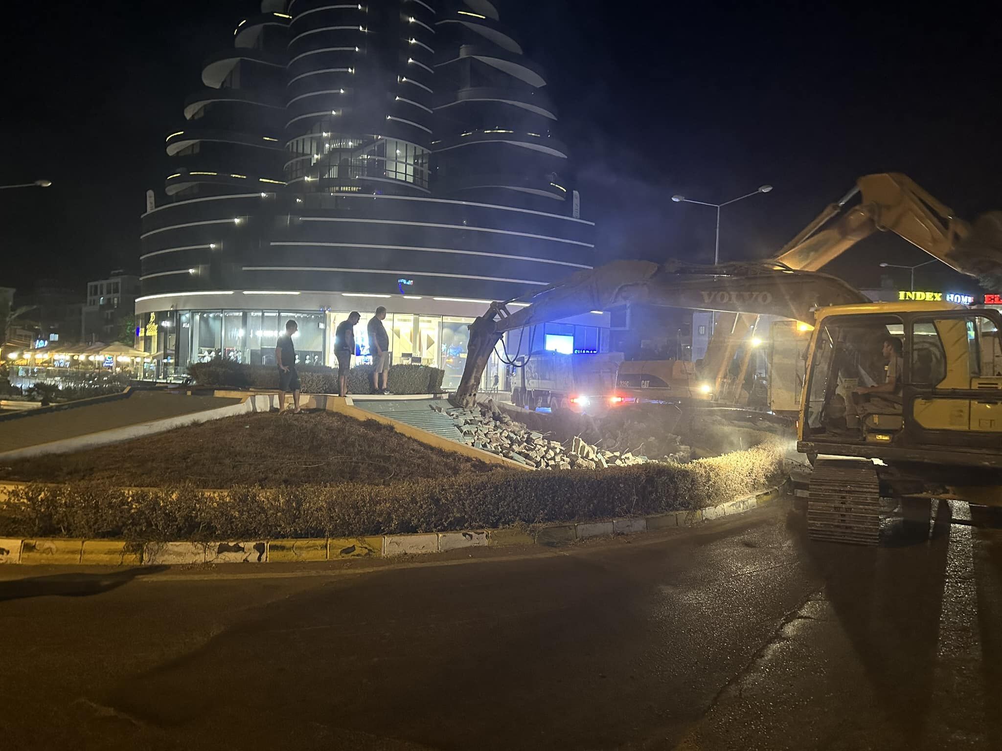 380944879_2139327109734842_5212435826876194450_n