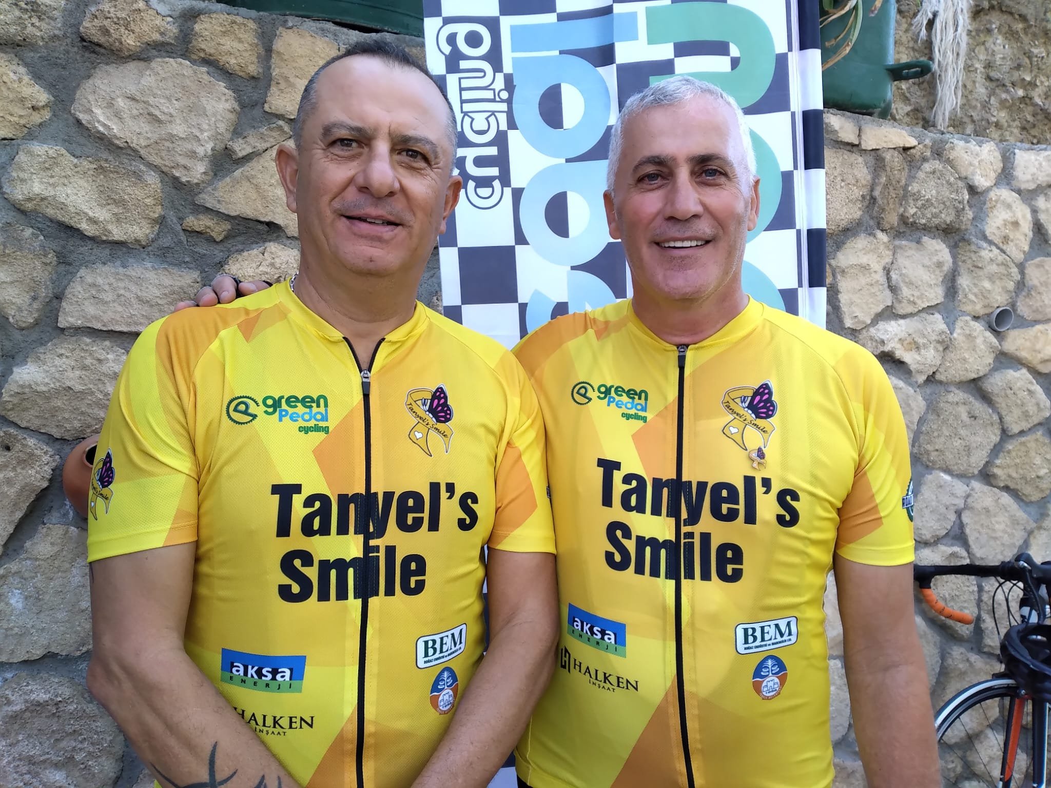 whatsapp-image-2023-10-21-at-15-28-41--1-