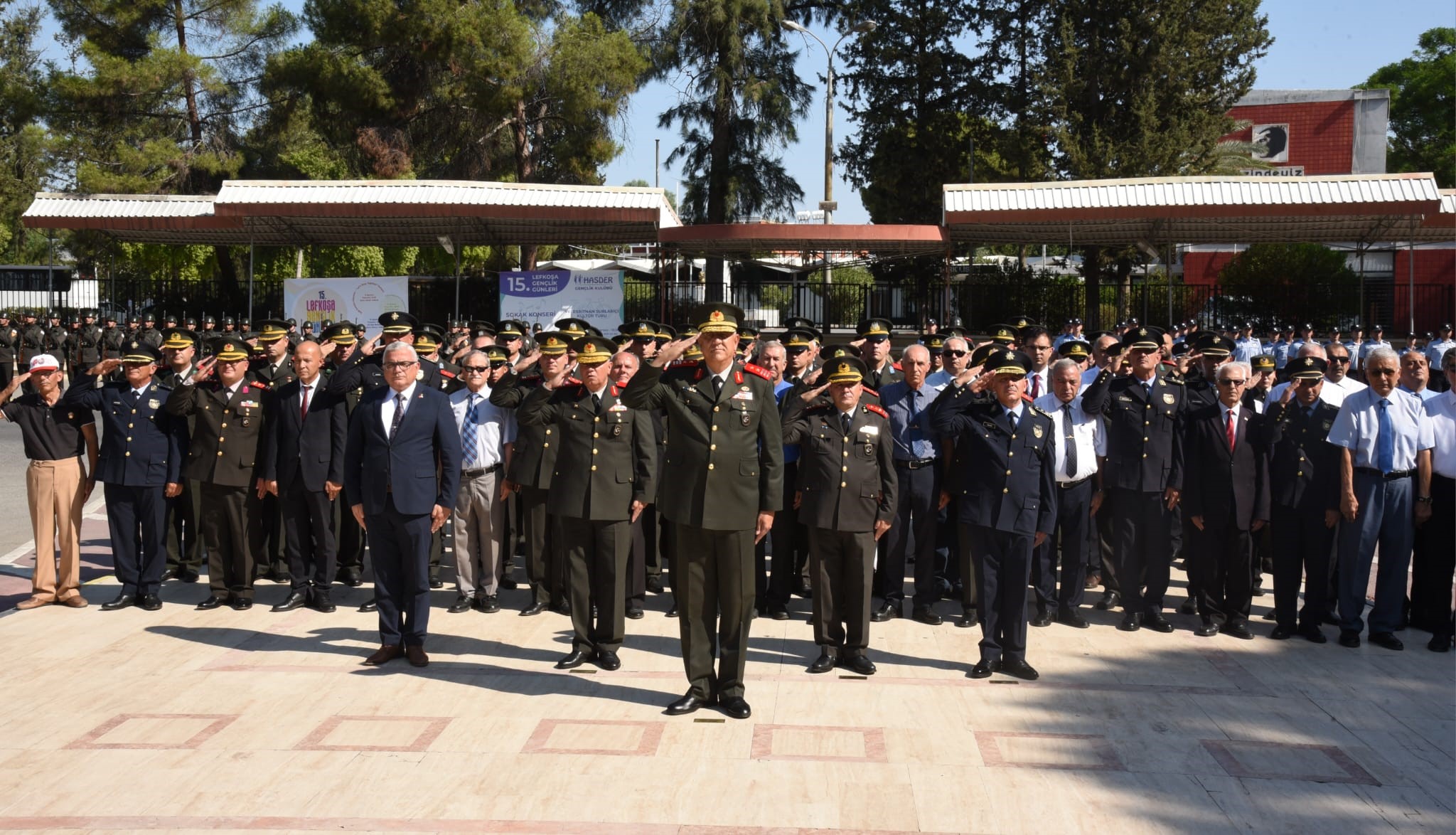 1 Agustos Lefkosa Ataturk Aniti 4