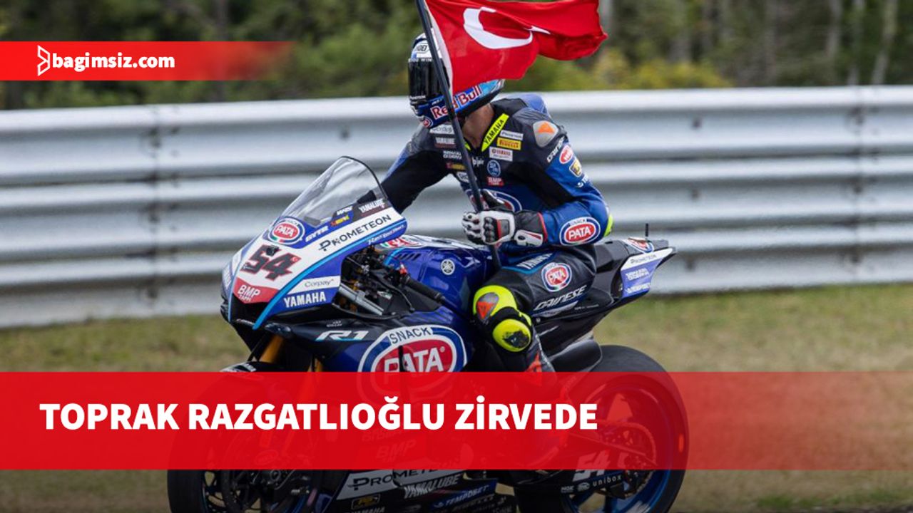Razgatlıoğlu, Dünya Superbike Şampiyonası'nda sezonun 9. ayağı Fransa'da ilk yarışta birinci oldu
