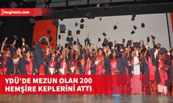 Yakın Doğu Üniversitesi Hemşirelik Fakültesi’nden mezun olan 200 hemşire, mesleğe ilk adımlarını attı