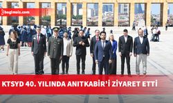 Anıtkabir’i ziyarette KTSYD Başkanı Burhan Gürkan Anıtkabir özel defterini de imzaladı