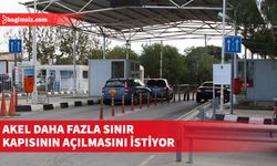 Stefanu, AKEL’in daha fazla sınır kapısının açılmasından yana olduğunu belirtti