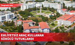 DAÜ’de isimsiz yolda direksiyon hakimiyeti kaybedilen araç park halindeki iki araca çarptı