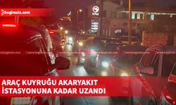 Beyarmudu Kara Geçiş Kapısı'nda yine izdiham yaşanıyor