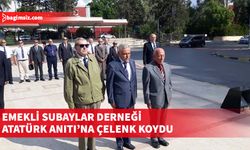 Emekli Subaylar Derneği kuruluşunun 33. yıldönümü dolayısıyla Atatürk Anıtı’na çelenk koydu