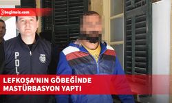 Lefkoşa'nın göbeğinde mastürbasyon yaptı