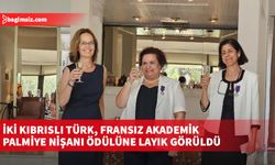 İki Kıbrıslı Türk, Fransız Akademik Palmiye nişanı ödülüne layık görülerek şövalye unvanı aldı