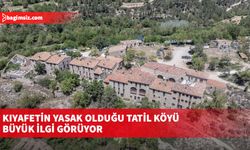 Kıyafetin yasak olduğu tatil köyü büyük ilgi görüyor