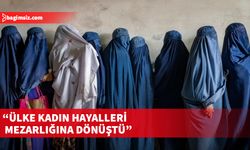 Erkeklere bakması yasaklanan kadınlar, Taliban'a tepkili...