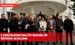 Kamuda yetkili beş sendika “yıllık matrah ve vergi oranlarının” yasallaşmaması nedeniyle Maliye Bakanlığı’nda açıklama yaptı