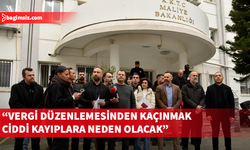 Sendikalar “yıllık matrah ve vergi oranlarının” yasallaşmaması nedeniyle Maliye Bakanlığı’nda açıklama yaptı