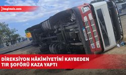 Direksiyon hâkimiyetini kaybeden tır şoförü kaza yaptı