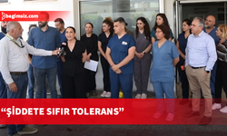 KTHES ve Tıp-İş Girne Akçiçek Hastanesi önünde basın açıklaması yaptı