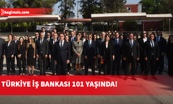 Türkiye İş Bankası 101. kuruluş yıl dönümünde Atatürk Anıtı'na çelenk koyuldu
