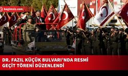 Dr. Fazıl Küçük Bulvarı’nda resmi geçit töreni düzenlendi