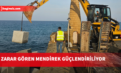 Girne Antik Liman’da mendirek güçlendirme çalışmaları sürüyor