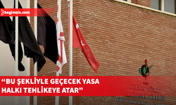 Tabipler Birliği, binasına siyah bayrak çekti