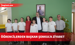 23 Nisan İlkokulu öğrencileri Girne Belediye Başkanı Şenkul’u ziyaret etti