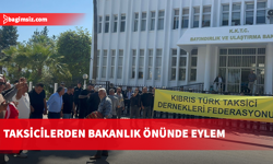 Taksiciler, Ulaştırma Bakanlığı önünde eylemde