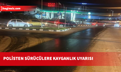 Polis'ten sürücülere uyarı: Gönyeli'de yola atık madde döküldü
