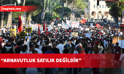 Arnavutluk'ta turizm projesine karşı protestolar