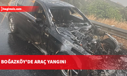Boğazköy'de seyir halindeki araç alevlere teslim oldu
