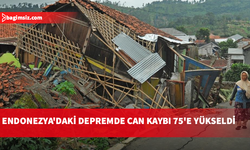 Endonezya'da 7,7 büyüklüğündeki depremde can kaybı 75'e yükseldi