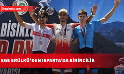 Kıbrıslı Türk bisikletçi Ege Erülkü, Isparta’daki yol yarışının ilk gününü zirvede tamamladı