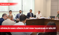 Meclis İdari, Kamu ve Sağlık İşleri Komitesi, Güvenlik Kamu Görevlileri (Değişiklik) Yasa Tasarıları'nı görüştü