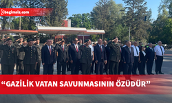 19 Eylül Gaziler Günü nedeniyle Lefkoşa Atatürk Anıtı önünde tören düzenlendi