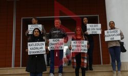 TDP ve BY cinayeti protesto etmek için mahkeme önündeydi