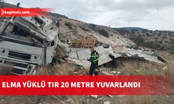 Dağyolu'nda Tır Bariyerlere Çarptı, Sürücü Yaralandı