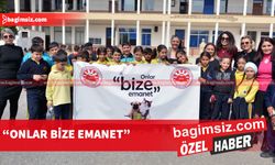 ŞTO gönüllü öğrenciler ve öğretmenlerinden anlamlı proje, sokak hayvanlarına dikkat çekmek ve yardım toplamak için rozet takıp, kermes düzenlediler