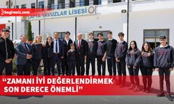 Cumhurbaşkanı Tatar, Lapta Yavuzlar Lisesi öğrencileri ile bir araya geldi