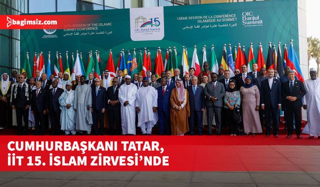 Tatar, zirvenin resmi açılışından önce üye ülkelerin devlet ve hükümet başkanlarıyla birlikte aile fotoğrafında yer aldı