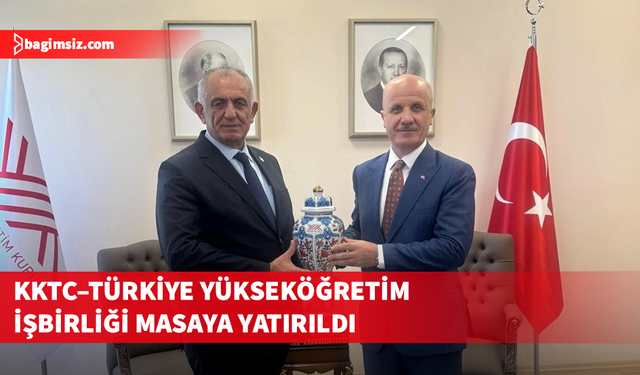 Çavuşoğlu, Ankara'da YÖK Başkanı Özvar ile bir araya geldi