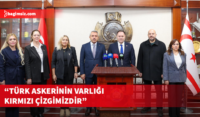 Öztürkler: Geleceğimiz Türkiye ile omuz omuza