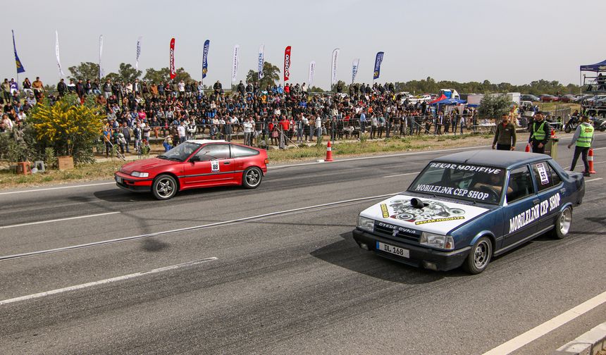 Kuzey Kıbrıs Drag ve Spor Otomobil Derneği (KKDSOD), Kuzey Kıbrıs 2023 Güven Sigorta Drag Yarışları Şampiyonası’na devam ediyor. Bu sezona Nisan ayında yapılan Cahit Necipoğlu Drag Yarışı ile başlayan dernek, mayıs ayında Mobilelink Cep Shop Time Attack yarışını gerçekleştirmişti. Sezonun üçüncü etkinliği ve 2.Drag yarışı olacak organizasyon yine Mobilelink Cep Shop sponsorluğunda yapılacak.