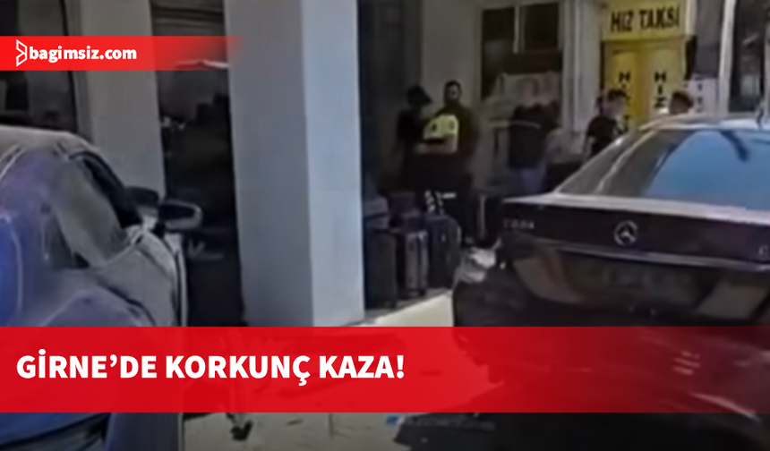 Girne'de araç yayalara çarptı!
