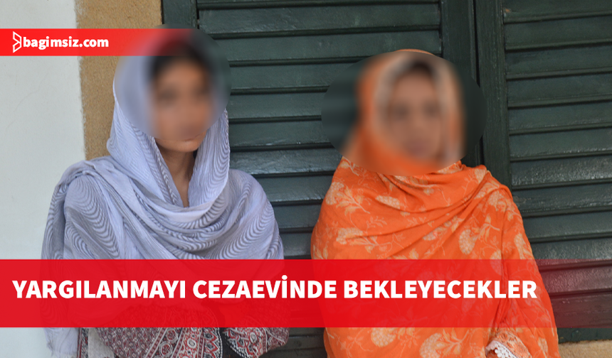 Sahte ikamet izni ile ülkeye girmeye  çalışırken yaklandılar