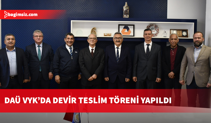 DAÜ Vakıf Yöneticiler Kurulu’nda devir teslim töreni gerçekleştirildi